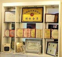 武漢視藝菲 個人形象設計的藝術大師與世界工廠網(wǎng)的商業(yè)橋梁