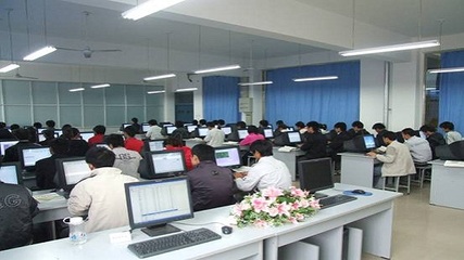 計算機(jī)信息管理實驗室簡介